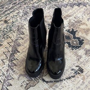 Soda heeled boots